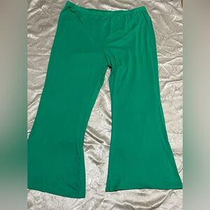 Vibrant Green Wide-Leg Pants